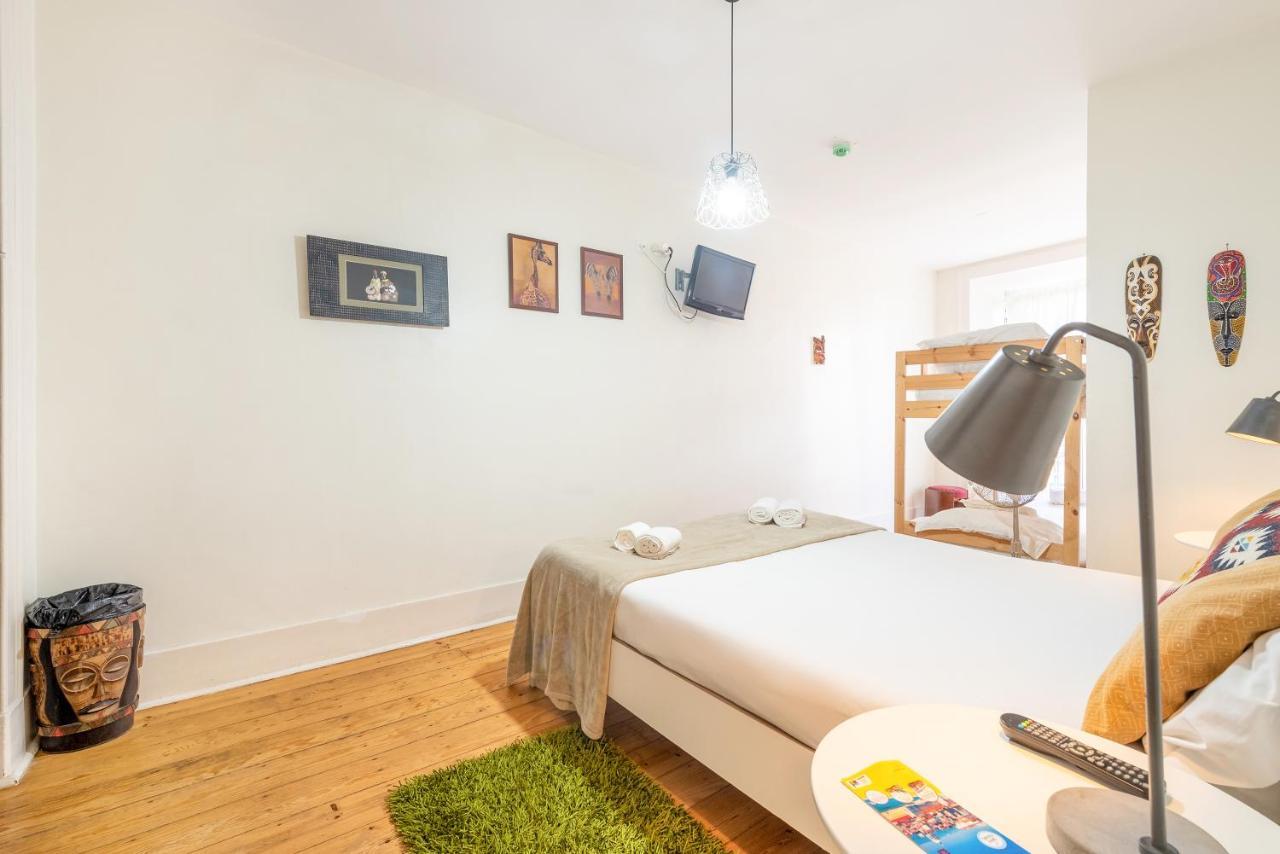 Happy At Chiado Hotel Lisbon Bagian luar foto