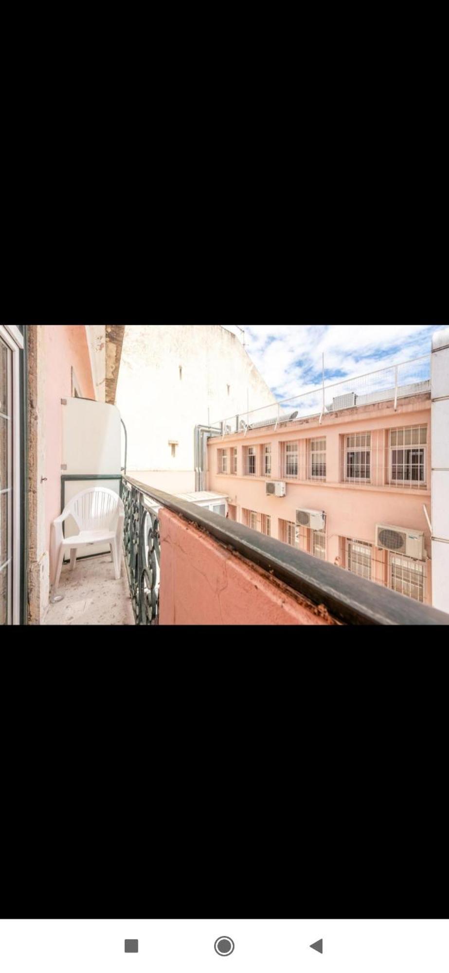 Happy At Chiado Hotel Lisbon Bagian luar foto