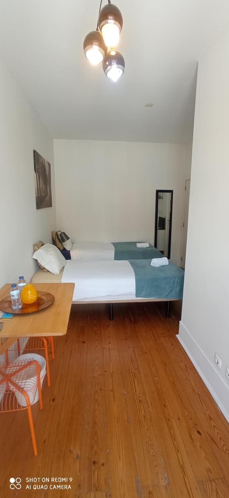Happy At Chiado Hotel Lisbon Bagian luar foto